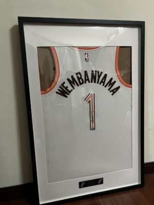 【收藏家先生】｜現貨不用等｜Victor Wembanyama 球迷版 簽名球衣