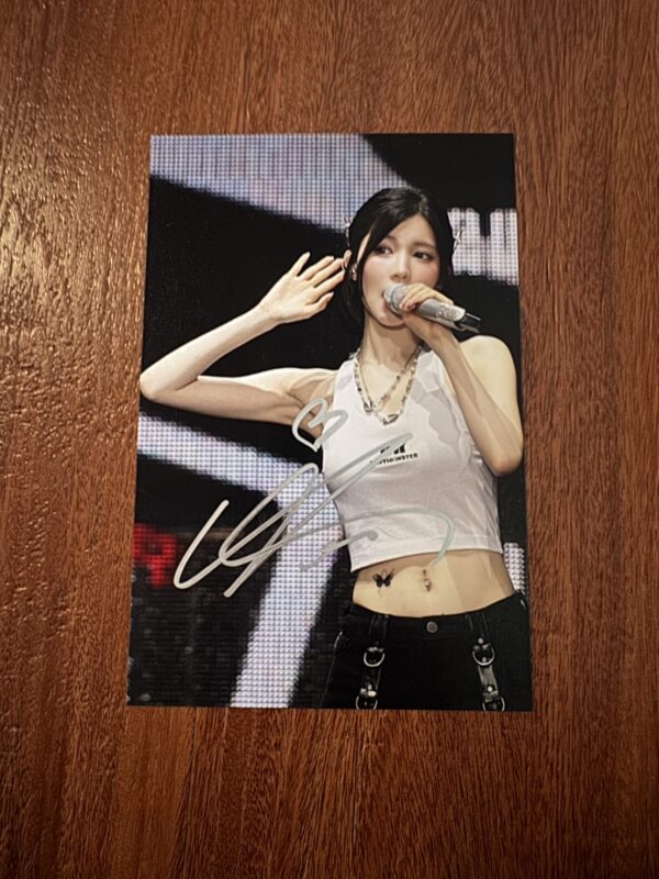 S__71770162 🎶【歌迷必收|Asa 簽名照】