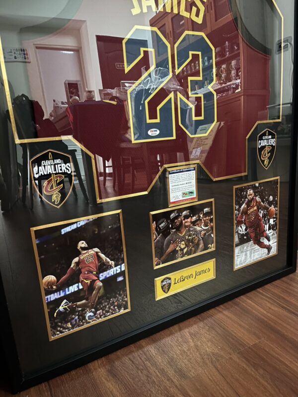 【收藏家先生】｜NBA｜現貨不用等｜LeBron James 騎士隊時期 球迷版簽名球衣