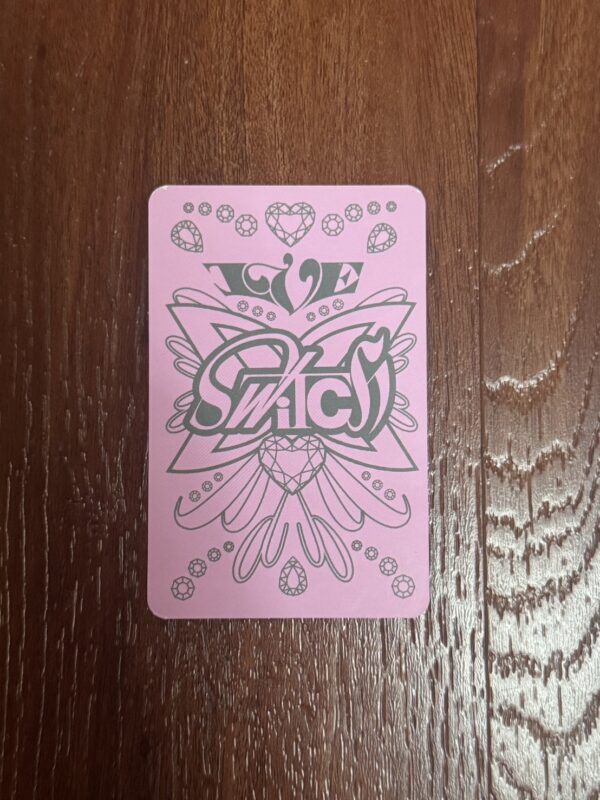 S__74129447 🎶【歌迷必收|〈IVE Switch〉IVE 安俞真 親筆簽名小卡】