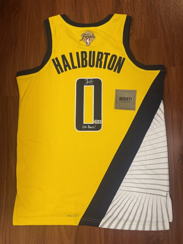 【收藏家先生】｜現貨不用等｜稀有款｜Tyrese Haliburton 加簽GO Pacers!  球迷版簽名球衣