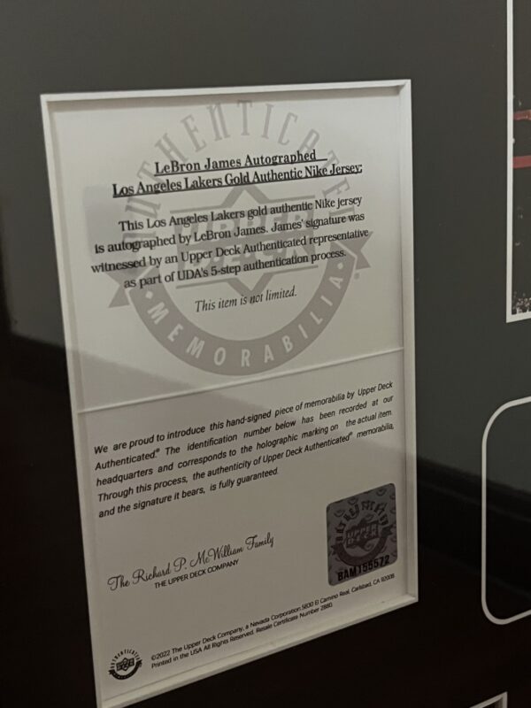 【收藏家先生】｜現貨不用等｜LeBron James 湖人時期時期 球員版 UDA認證 簽名球衣