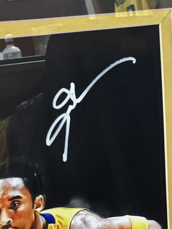 【收藏家先生】｜現貨不用等｜Allen Iverson｜經典戰役 PSA認證親筆簽名海報