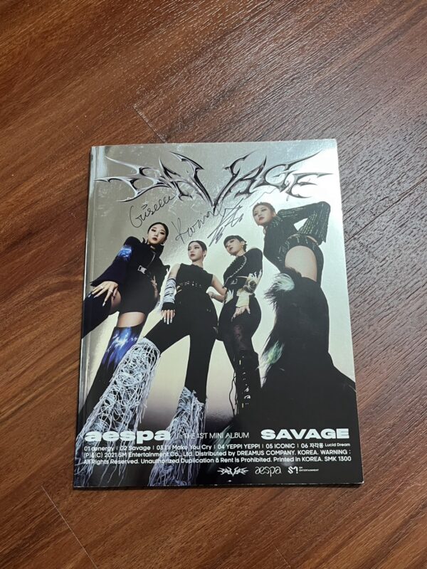 【收藏家先生】｜現貨不用等｜ 韓團｜aespa全團親筆簽名 The 1st Mini Album專輯