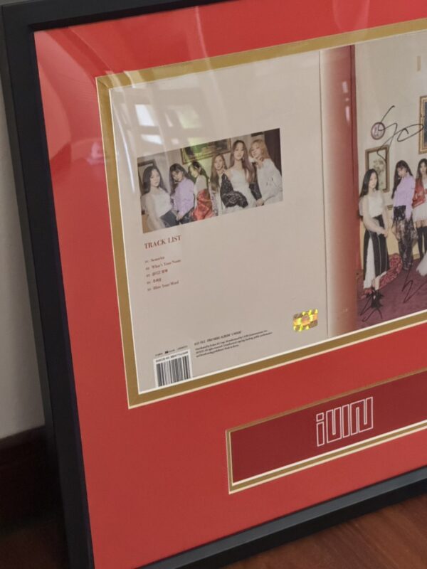 S__93200406_0 【收藏家先生】|韓團|I-DLE 全員親筆簽名專輯《I MADE》|現貨不用等
