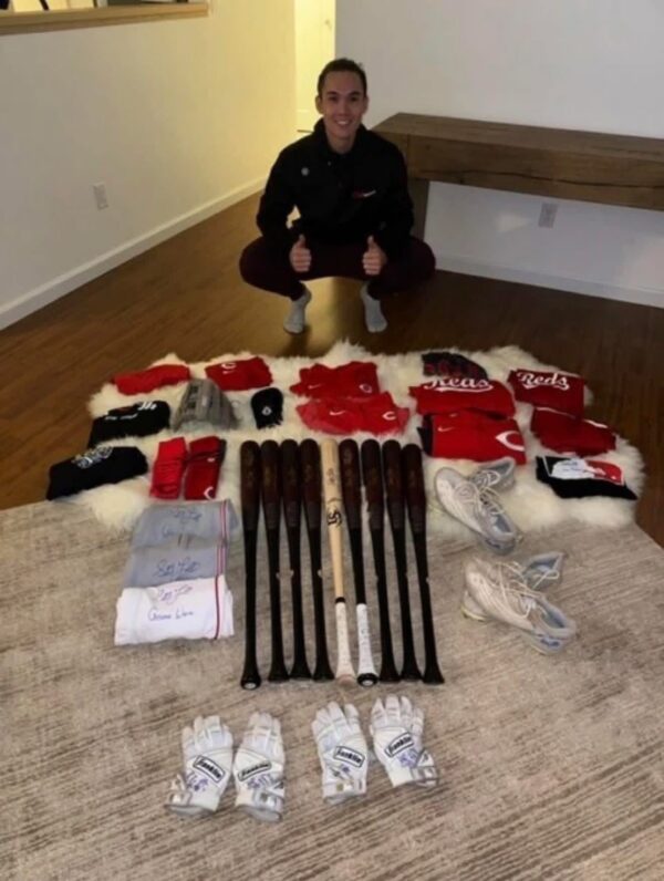 S__96272399_0 【收藏家先生】|MLB|Stuart Fairchild 親穿球鞋|2025實戰|簽名款|現貨不用等