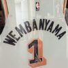 7.2 【收藏家先生】|現貨不用等|NBA|簽名球衣|Wembanyama 球迷版 有贊助標 Fanatics認證 簽名球衣