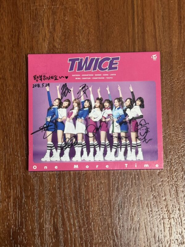 N.1 【收藏家先生】|現貨不用等|韓團|TWICE|全團簽名專輯