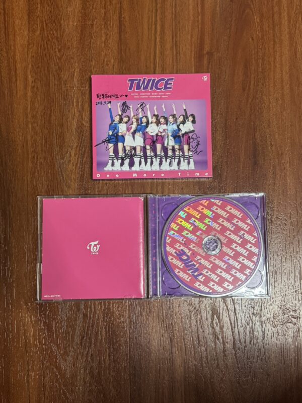 N.2 【收藏家先生】|現貨不用等|韓團|TWICE|全團簽名專輯