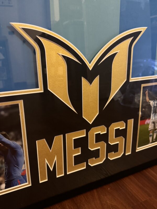 【收藏家先生】｜現貨不用等｜足球｜簽名球衣｜Yamal 、Messi 雙簽雙認證 巴塞 簽名球衣