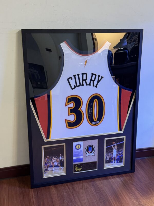 【收藏家先生】｜現貨不用等｜NBA｜簽名球衣｜新人年｜Stephen Curry 稀有新人白 親筆簽名球衣
